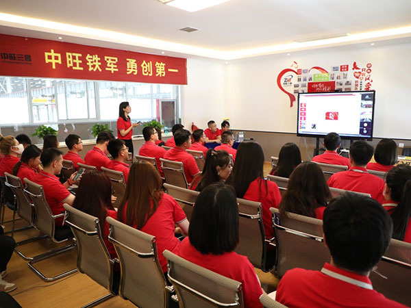 公司銷(xiāo)售部舉行6月份拓疆大戰(zhàn)啟動(dòng)會(huì) 公司銷(xiāo)售部舉行6月份拓疆大戰(zhàn)啟動(dòng)會(huì)